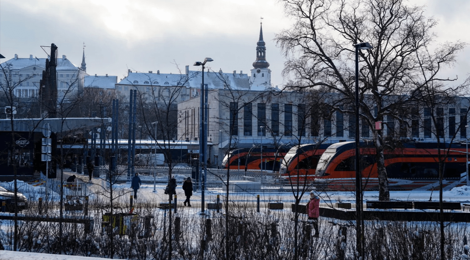 Exploring Eastern Estonia by Train