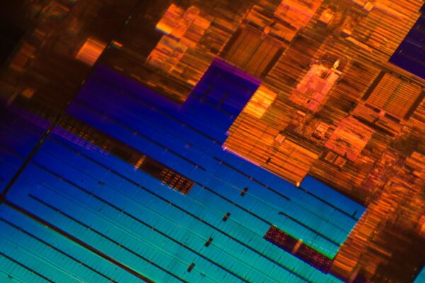 Huawei’s Chip Advancements Threaten Apple’s China Market Share